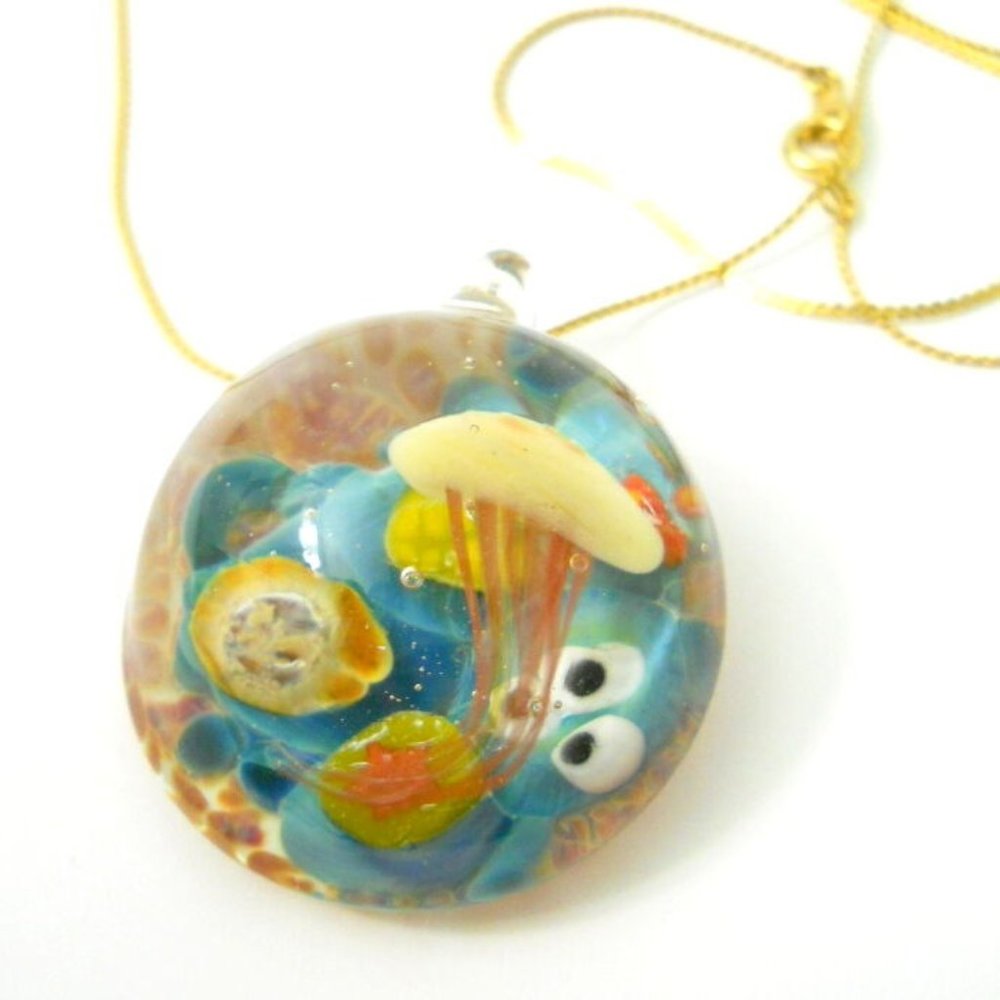 New Hand Blown Ocean Floor Jellyfish Glass Pendant Necklace Gold Chain Oregon